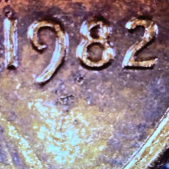1982 Small Date D Bronze 3.08g Lincoln Memorial Cent Penny with Doubling READ - Picture 9 of 9